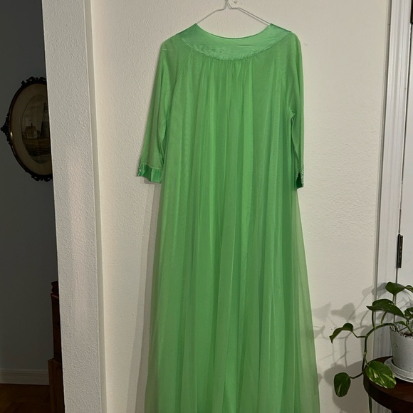 Gossard Artemis Vintage 60’s Seafoam Green 1104 Nightgown Robe Set In Nylon - Picture 2 of 6